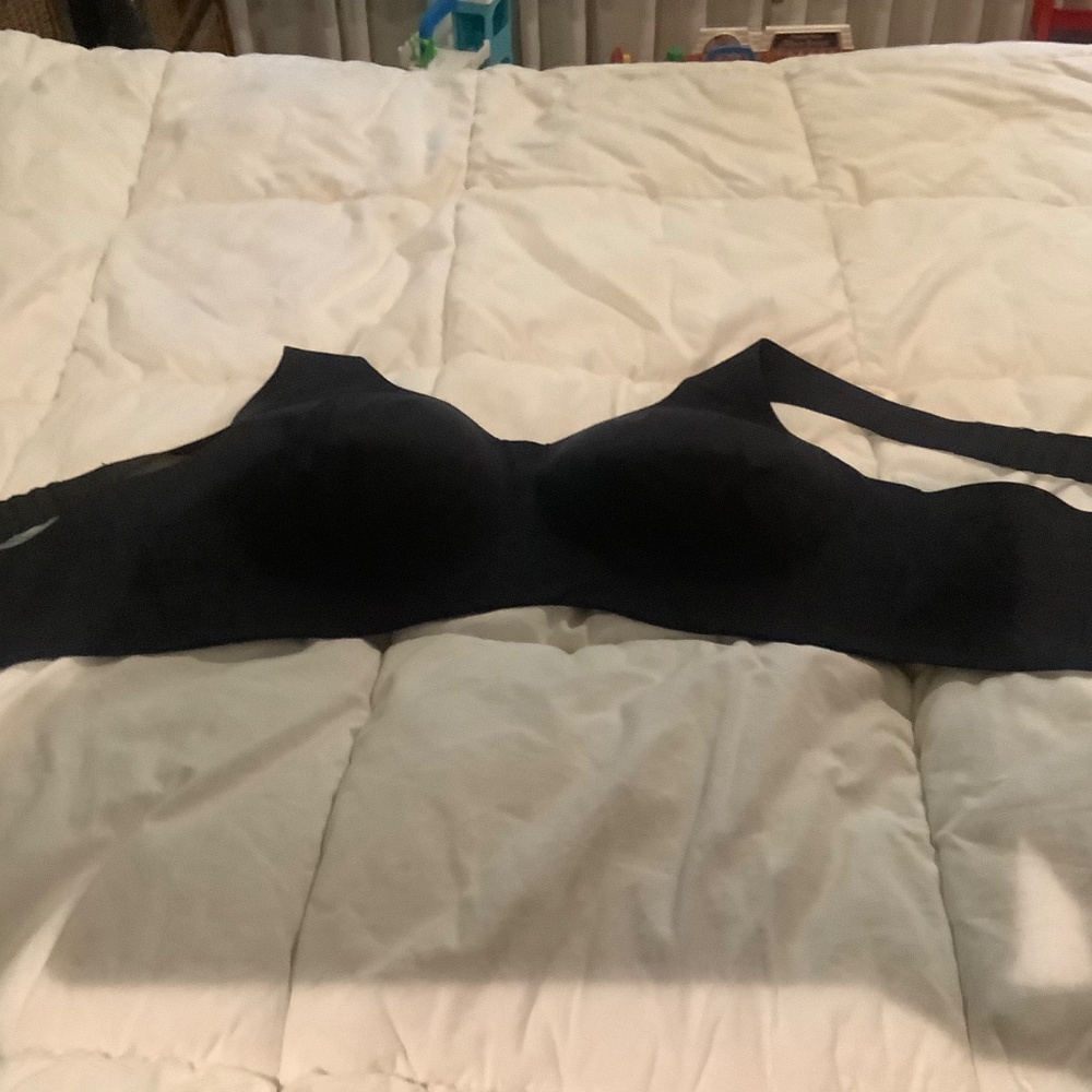 Bra - Picture 3 of 3